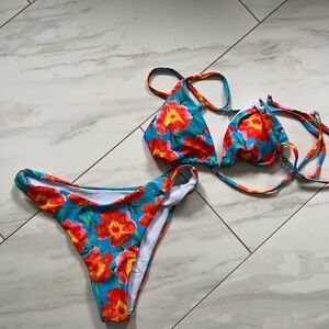 SHEIN Floral Bikini - SHEIN swimwear NWOT size S